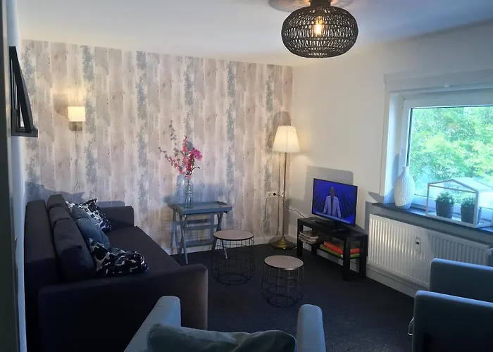 - - - Centrum - Maximaal 6 Personen Apartmán *